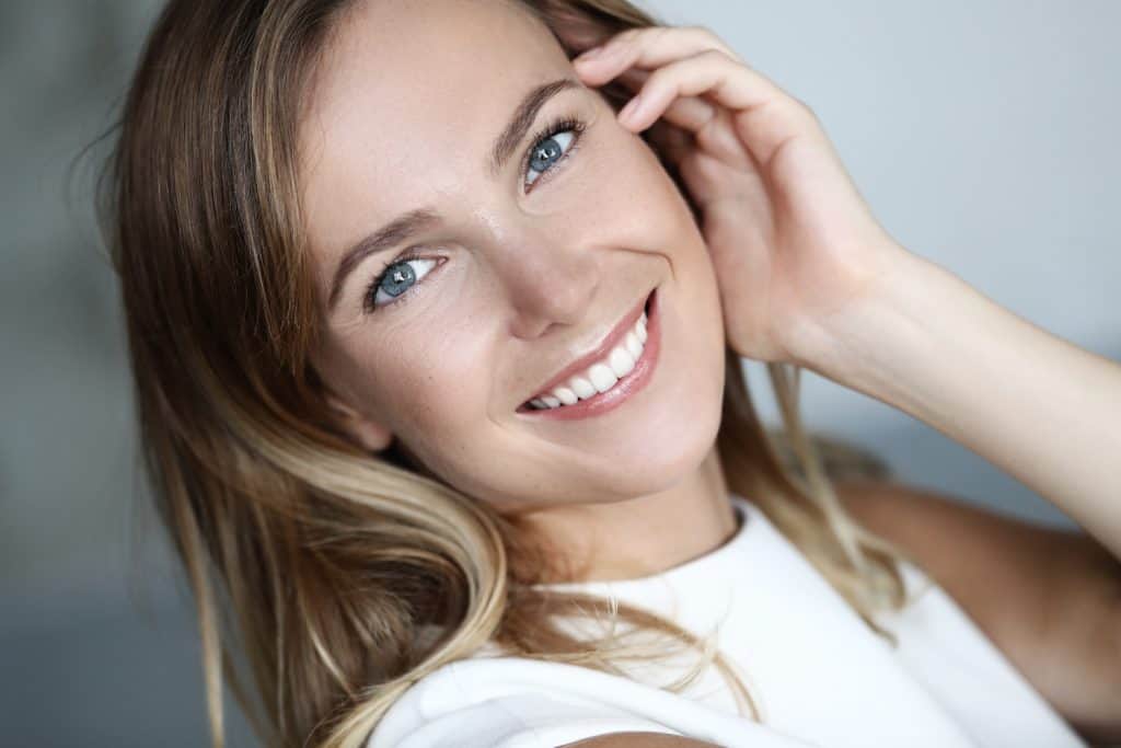 מתי עושים השתלת שיניים בכל הפה